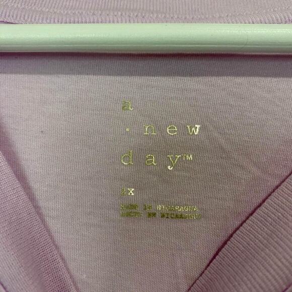 A New Day Women’s Crewneck Short Sleeve Basic Tee Light Purple Size 2X NWT - Picture 4 of 7